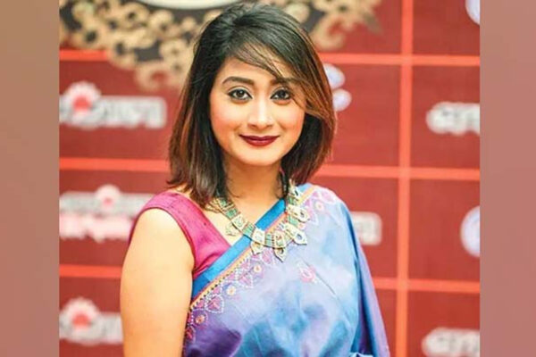 জনপ্রিয় অভিনেত্রী জিনাত শানু স্বাগতা কন্যাসন্তানের মা হলেন, নাম রাখলেন মরিয়াম সর্বজয়া