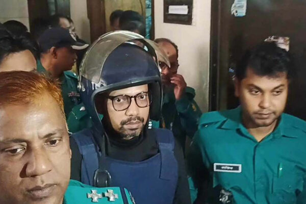 হাতিরঝিল হত্যা মামলায় সাবেক প্রতিমন্ত্রী জুনায়েদ আহমেদ পলক গ্রেফতার, ইনুর বিরুদ্ধে ওয়ারেন্ট