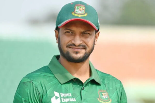 শেয়ারবাজারে দুর্নীতি: সাকিব আল হাসানসহ ১৫ জনের বিরুদ্ধে দুদকের মামলা